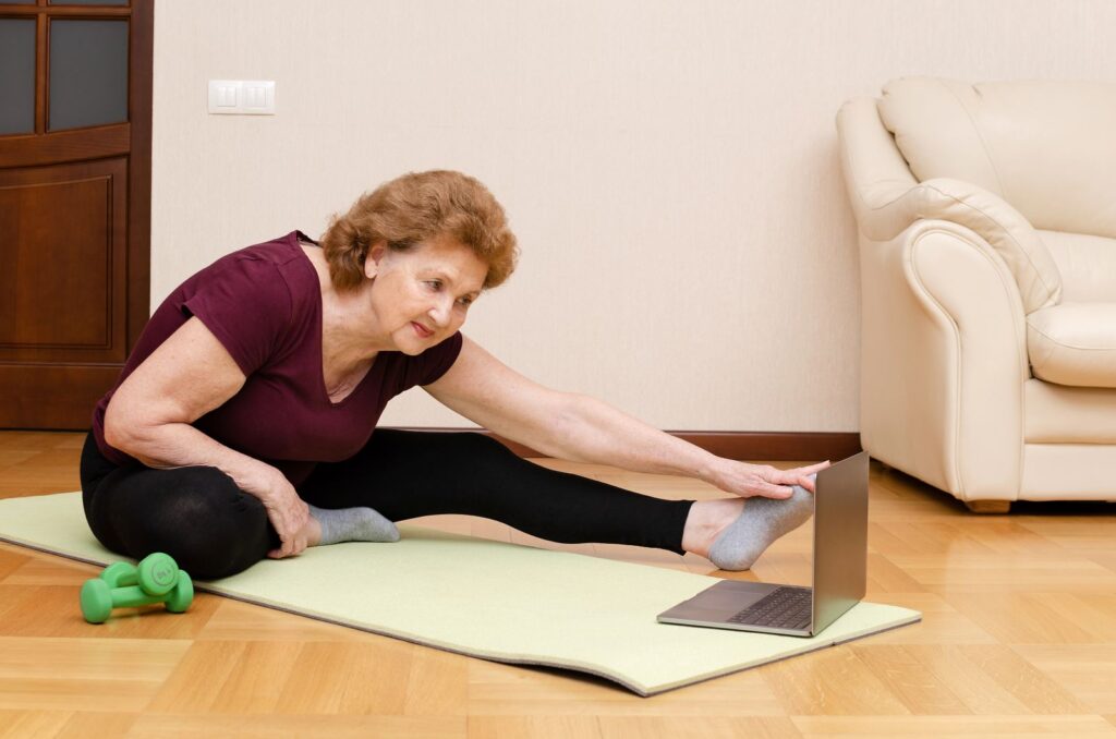 senior woman doing exercise